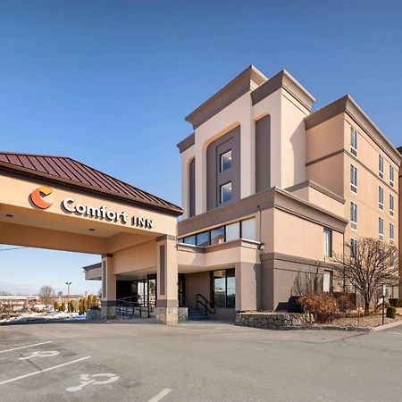 Comfort Inn Airport Манчестер Екстер'єр фото