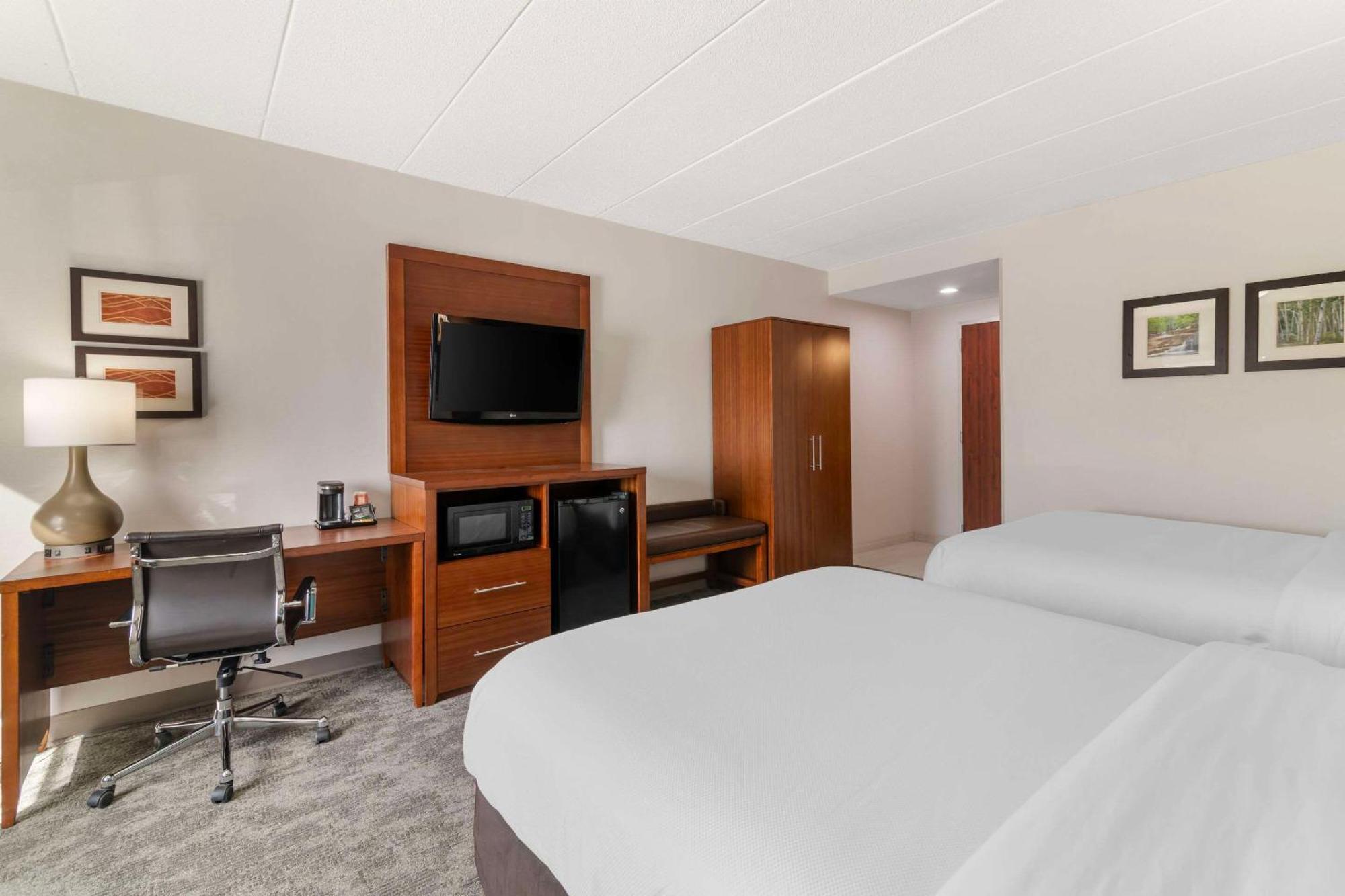 Comfort Inn Airport Манчестер Екстер'єр фото