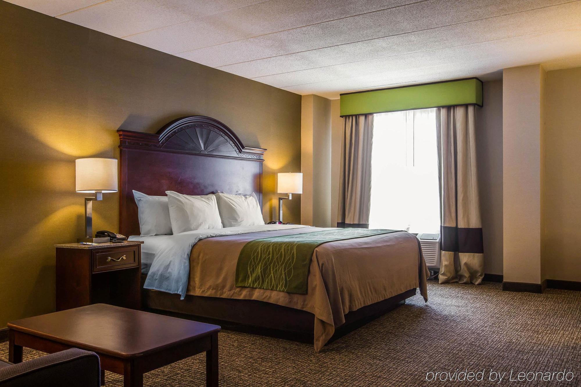 Comfort Inn Airport Манчестер Екстер'єр фото