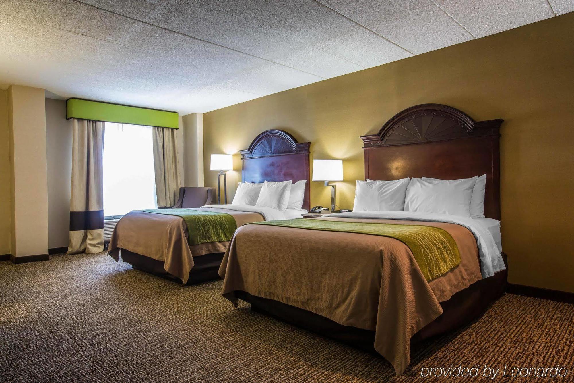 Comfort Inn Airport Манчестер Екстер'єр фото
