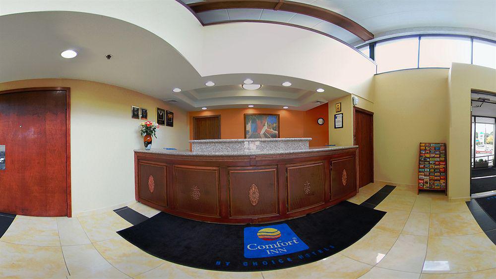 Comfort Inn Airport Манчестер Екстер'єр фото